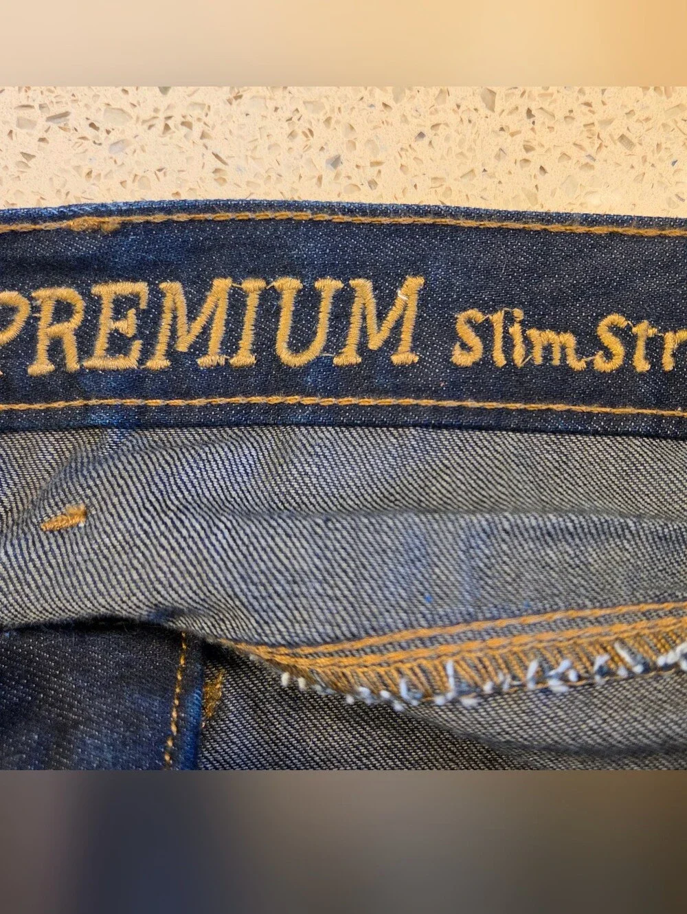 GAP Premium Straight Fit Dark Wash Jeans Men's 38x32